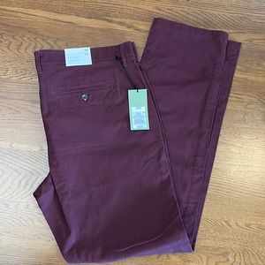 NWT- Mens goodfellow burgundy, slim chino- 40w x34l